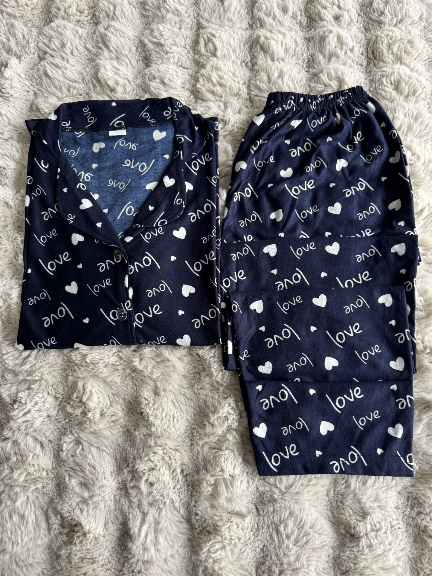 Yumuşak Süet Düğmeli Pijama takımı love kalp desenli